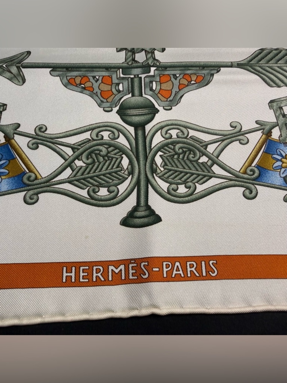 Hermes Silk Scarf Les Girouettes Wind Spinner Weather Vane Pinwheel Green White - Picture 7 of 12